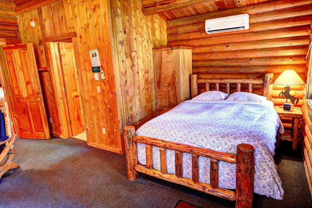 North Forty Resort Columbia Falls Zewnętrze zdjęcie